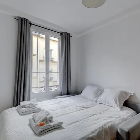 Appartement 566-suite Courcelles - Superbe A